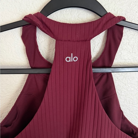 Alo Yoga Unite Wide Rib Bra Tank M Black Cherry - Picture 6 of 9
